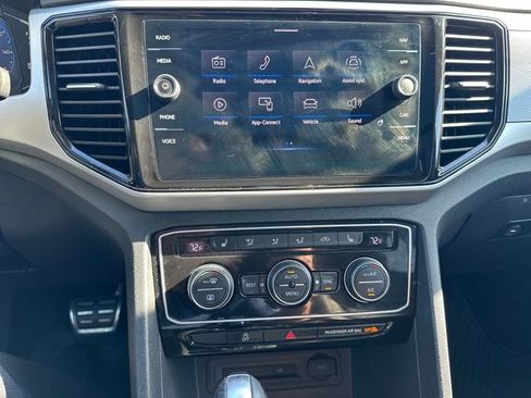 Used 2021 Volkswagen Atlas SEL R-Line AWD/4WD image 23