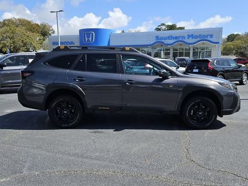 Used 2023 Subaru Outback Wilderness AWD/4WD image 6