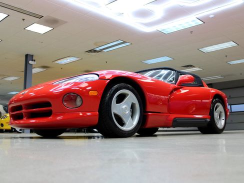 Used 1995 Dodge Viper RT/10 image 32