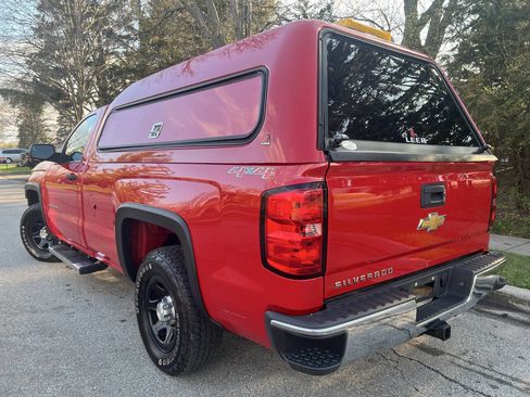 Used 2015 Chevrolet Silverado 1500 W/T w/ WT Convenience Package AWD/4WD image 4