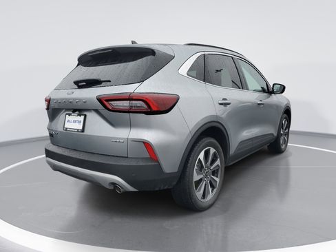 Used 2024 Ford Escape Platinum image 3