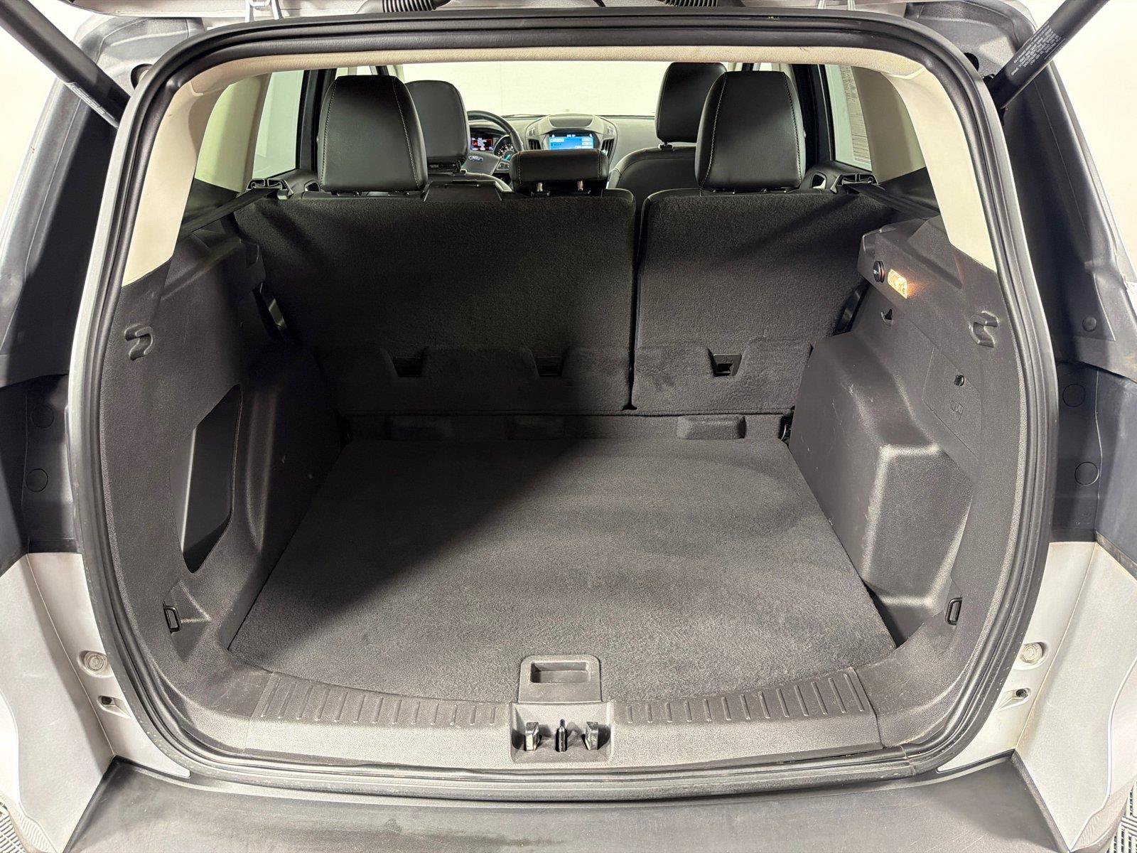 Used 2019 Ford Escape SEL AWD/4WD image 18