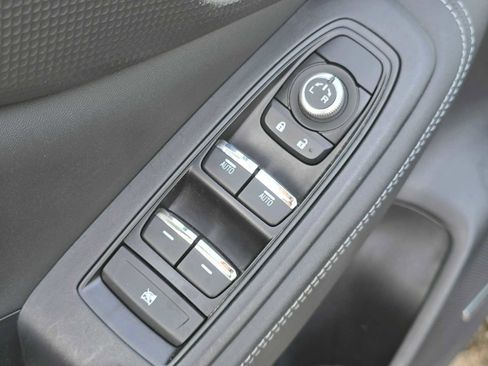 Used 2023 Subaru Forester Touring AWD/4WD image 26