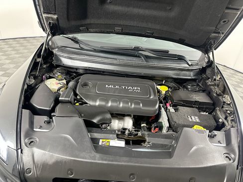 Used 2016 Jeep Cherokee Latitude w/ Comfort & Sound Group FWD image 27