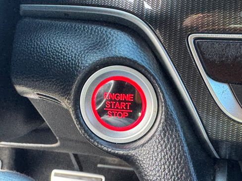 Used 2018 Honda Accord LX image 33