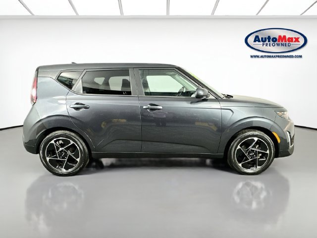 Used 2023 Kia Soul EX FWD image 10