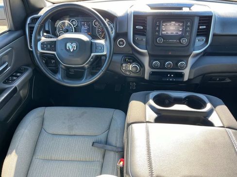 Used 2022 RAM 1500 Big Horn AWD/4WD image 6