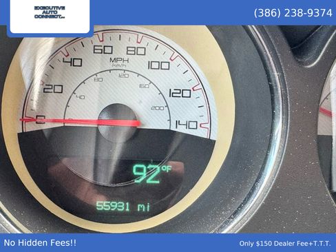 Used 2014 Dodge Challenger SXT image 16