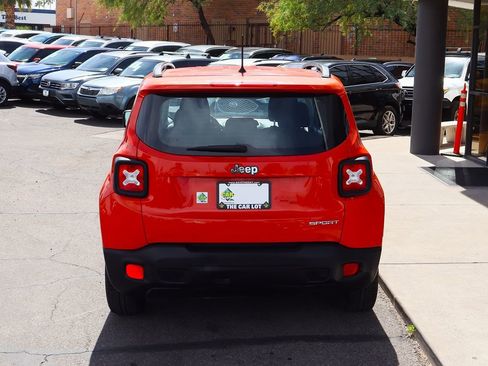 Used 2017 Jeep Renegade Sport w/ Power & Air Group image 10