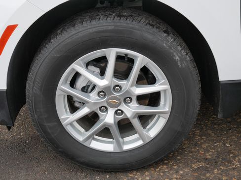 Used 2023 Chevrolet Equinox LS w/ LS Convenience Package image 15