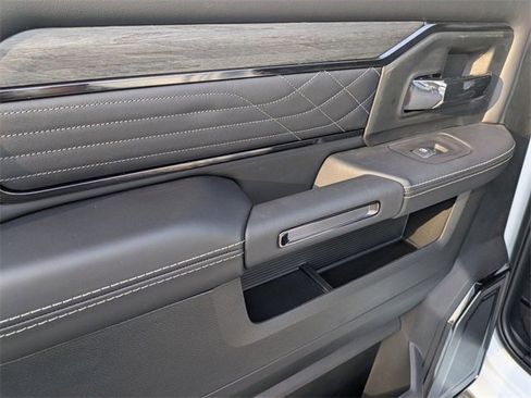 New 2025 RAM 3500 Limited image 29