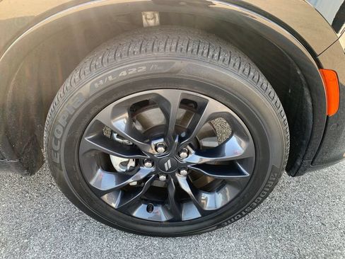 Used 2023 Dodge Durango R/T w/ Blacktop Package AWD/4WD image 13