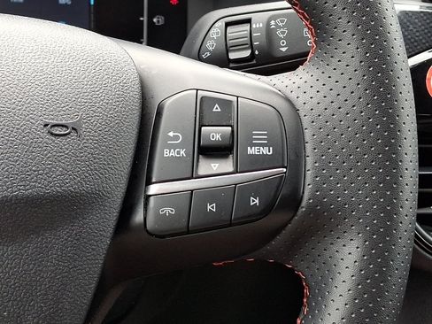 Certified 2025 Ford Escape ST-Line FWD image 21
