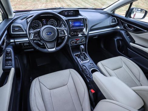 Used 2018 Subaru Impreza 2.0i Limited image 22