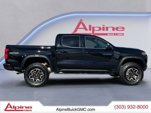 Used 2024 Chevrolet Colorado ZR2 w/ Technology Package image 6