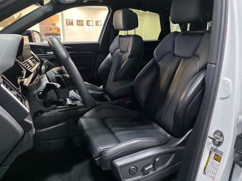Used 2024 Audi SQ5 Prestige AWD/4WD image 17