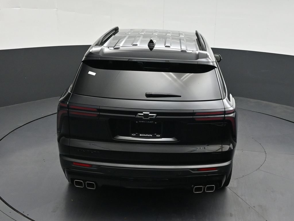 Used 2025 Chevrolet Traverse LT w/ Midnight/Sport Edition FWD image 21