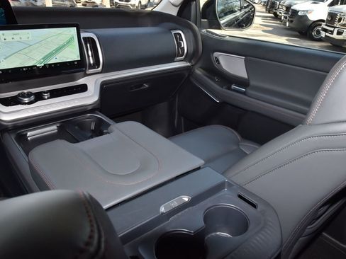 Certified 2025 Ford Expedition Max Active image 18