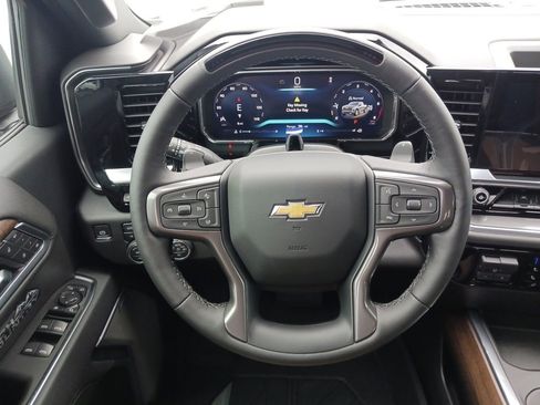New 2026 Chevrolet Silverado 1500 High Country w/ High Country Premium Package image 13