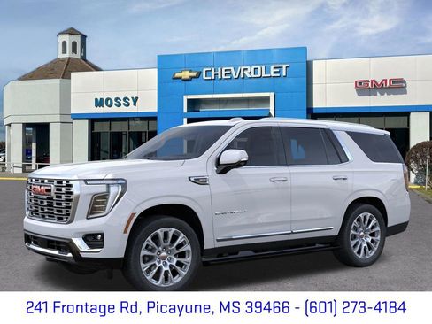 New 2026 GMC Yukon Denali RWD image 2