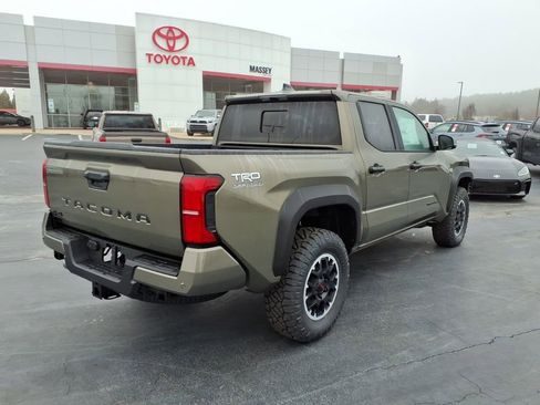 New 2026 Toyota Tacoma TRD Off-Road image 3