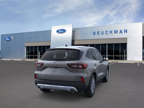 Used 2026 Ford Escape Active w/ Cold Weather Package image 9