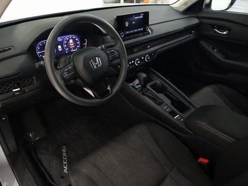 Used 2024 Honda Accord EX image 9