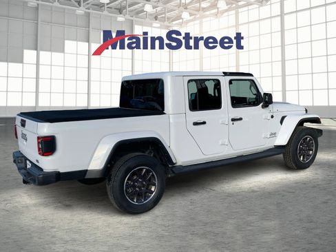 Used 2022 Jeep Gladiator Overland w/ Popular Equipment Package image 5