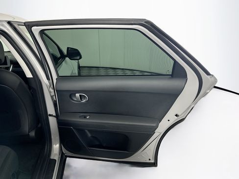 Used 2024 Hyundai Ioniq 5 SEL RWD image 30