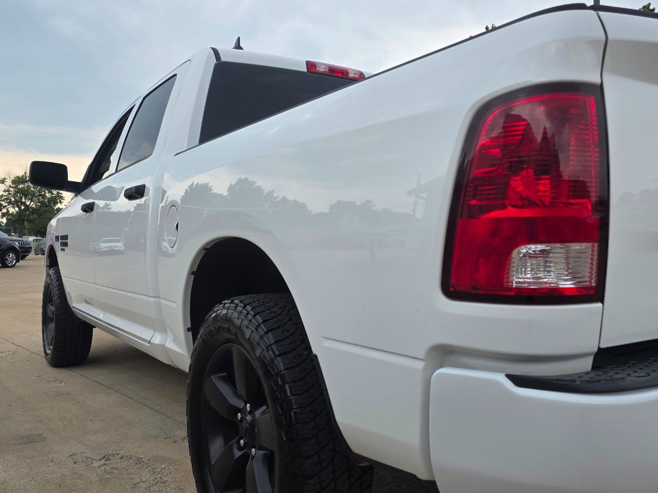 Used 2019 RAM 1500 Express w/ Wheel & Sound Group AWD/4WD image 14