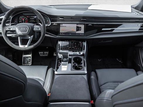 New 2026 Audi RS Q8 performance image 20