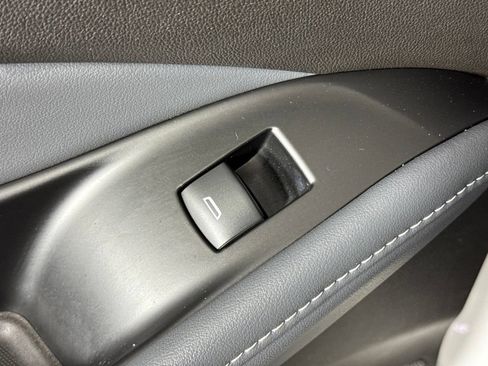 Certified 2024 Buick Enclave Premium AWD/4WD image 40