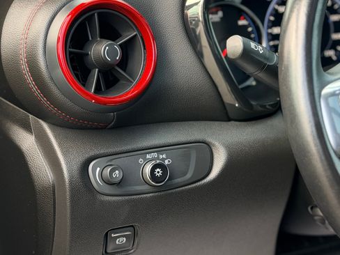 Used 2021 Chevrolet Blazer RS w/ Enhanced Convenience Package image 13