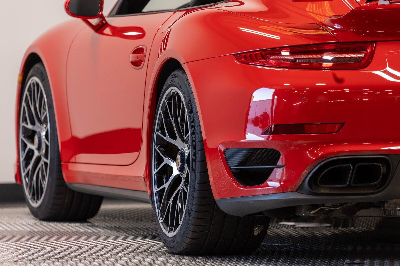 Used 2015 Porsche 911 Turbo S AWD/4WD image 15