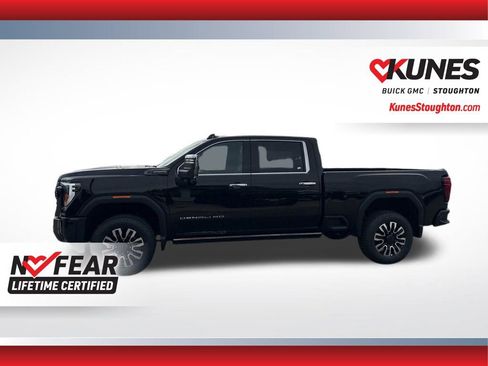 Used 2026 GMC Sierra 3500 Denali Ultimate w/ Snow Plow Prep/Camper Package image 9