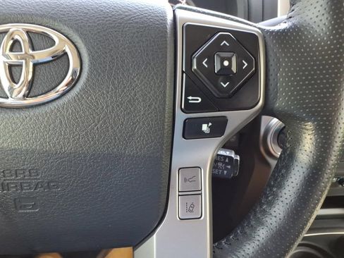 Used 2023 Toyota 4Runner Limited AWD/4WD image 20