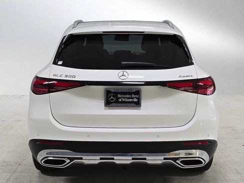 Certified 2026 Mercedes-Benz GLC 300 4MATIC image 4