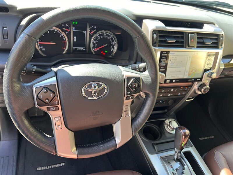 Used 2023 Toyota 4Runner Limited AWD/4WD image 32