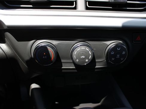 Certified 2025 Chevrolet Trax LS FWD image 19