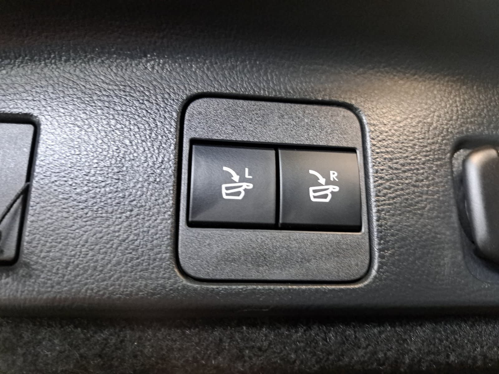 Used 2024 Lexus RX 350 Premium Plus w/ Convenience Package FWD image 14