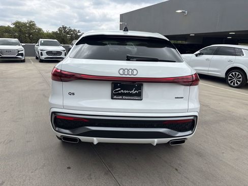 New 2025 Audi Q5 Premium AWD/4WD image 8
