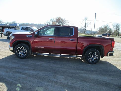 New 2026 GMC Sierra 1500 SLT w/ SLT Premium Plus Package image 9
