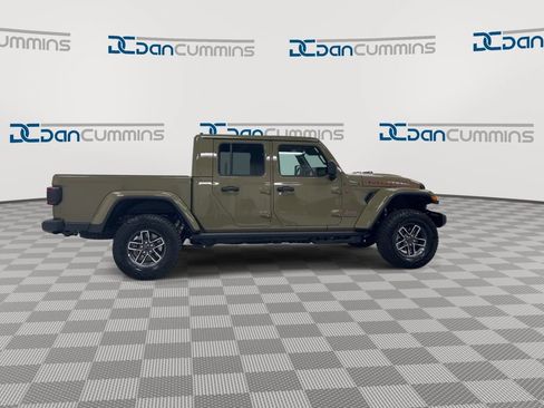 New 2026 Jeep Gladiator Mojave AWD/4WD image 9