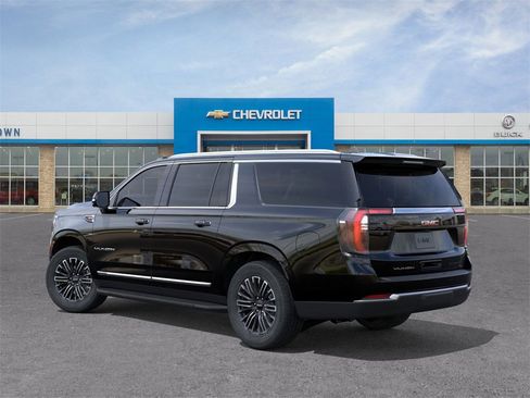 New 2026 GMC Yukon XL Elevation w/ LPO, Floor Liner Package image 3