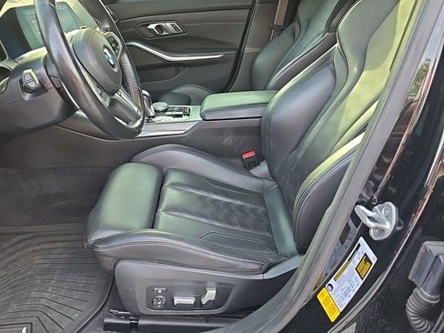 Used 2021 BMW M3 Competition w/ Executive Package RWD image 10