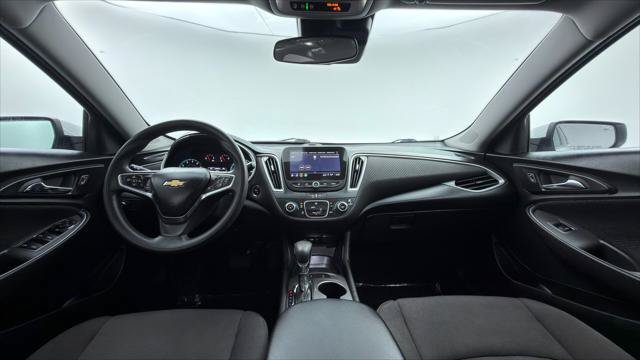 Used 2024 Chevrolet Malibu LS w/ Driver Confidence Package FWD image 26