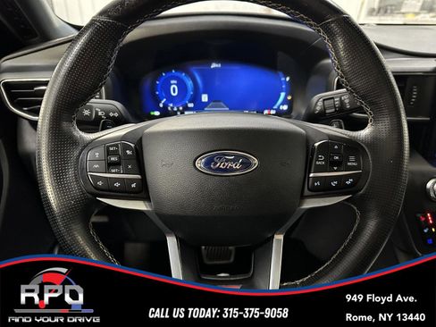 Used 2020 Ford Explorer ST w/ Premium Technology Package AWD/4WD image 17