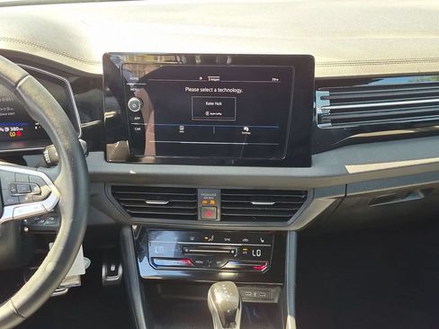 Used 2025 Volkswagen Jetta Sport FWD image 19
