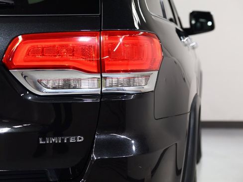 Used 2014 Jeep Grand Cherokee Limited image 14