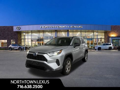 Used 2024 Toyota RAV4 LE AWD/4WD image 1
